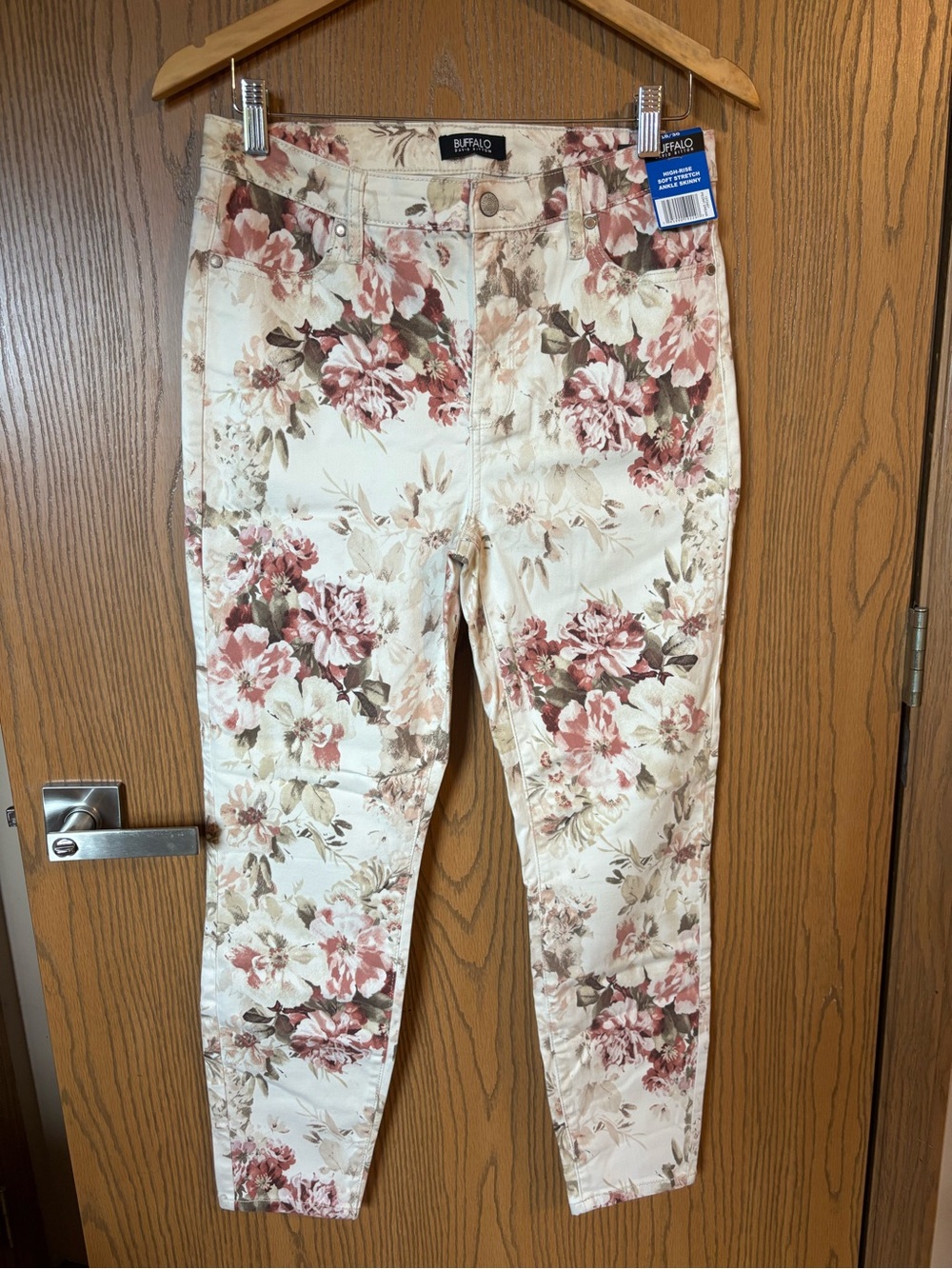 Buffalo David Bitton Women's Floral Skinny Jeans - Cream with Pink Floral